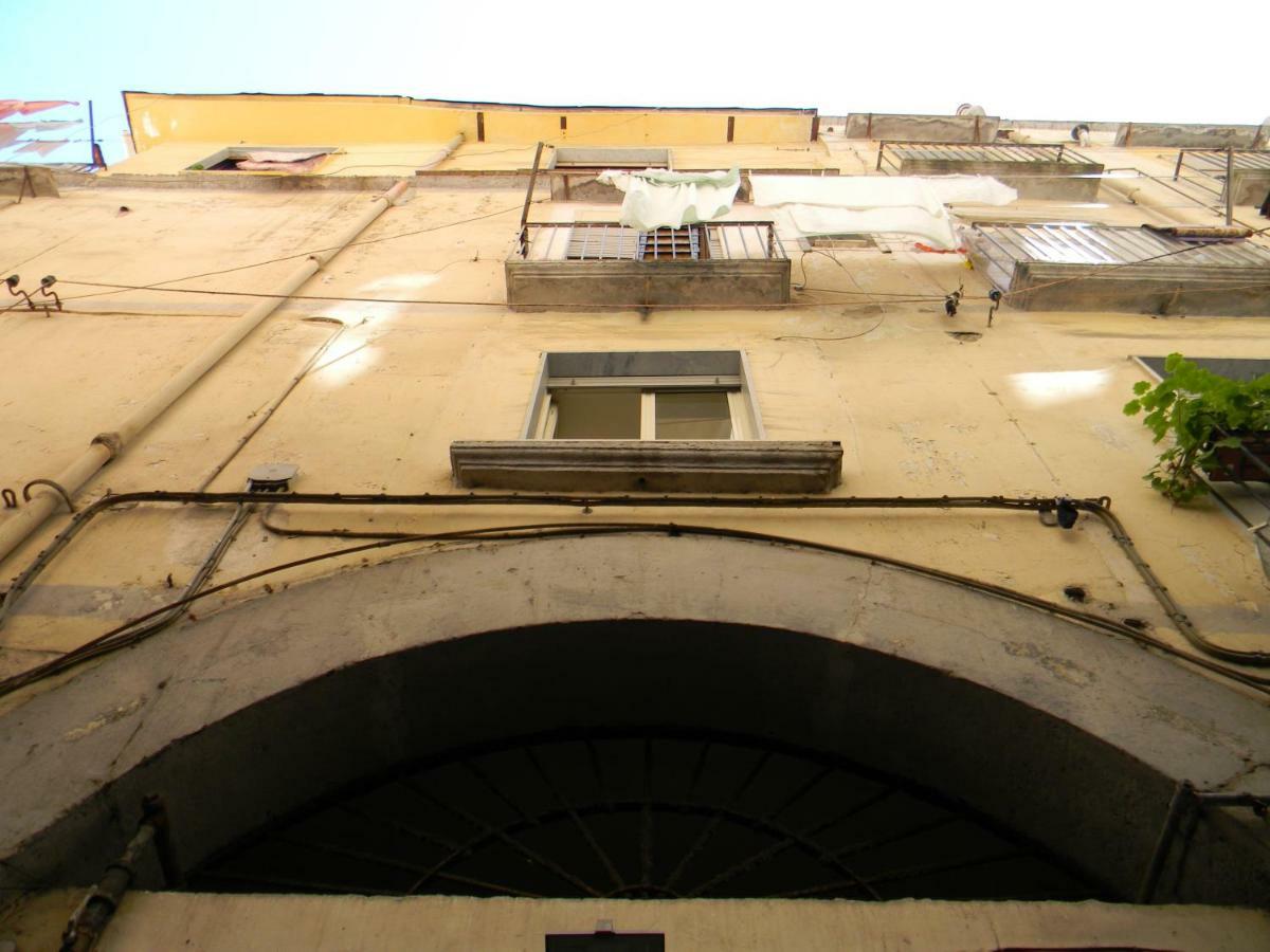 Appartamento Napulitano Assaje Napoli